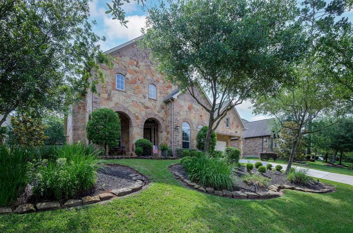 $580,000 - 4Br/4Ba -  for Sale in Graystone Hills 13, Conroe