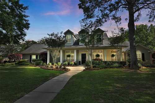 $799,900 - 3Br/4Ba -  for Sale in Lakes Of Rosehill, Cypress