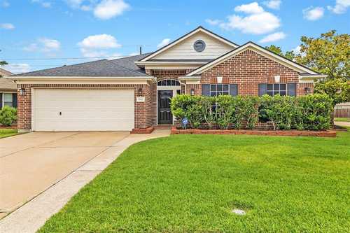 $340,000 - 4Br/2Ba -  for Sale in Cypress Point, Cypress