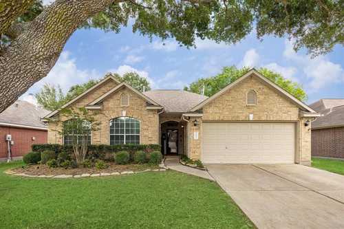 $365,000 - 4Br/2Ba -  for Sale in Cypress Mill Park Sec 01, Cypress