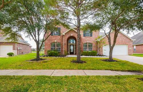$547,000 - 5Br/4Ba -  for Sale in Gates/canyon Lakes West Sec 1, Cypress