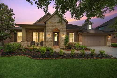 $659,000 - 4Br/4Ba -  for Sale in Towne Lake, Cypress