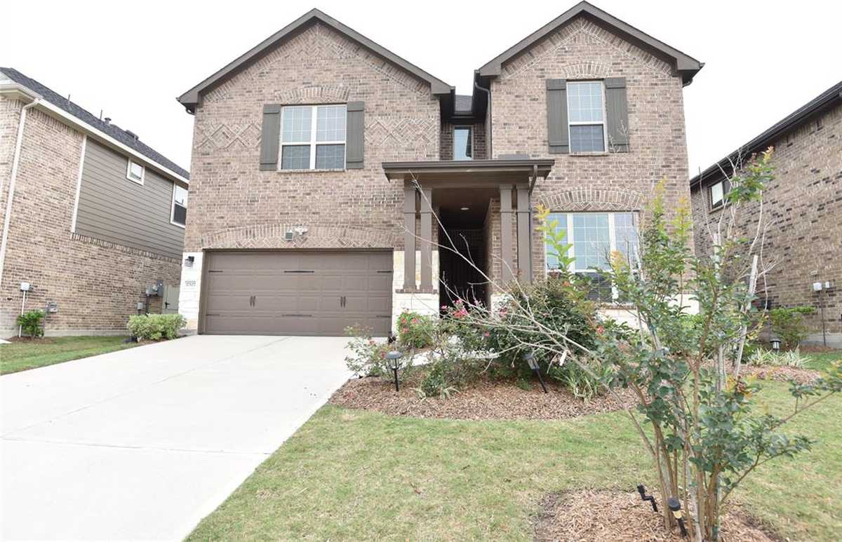 $490,000 - 4Br/3Ba -  for Sale in Harpers Preserve 28, Conroe