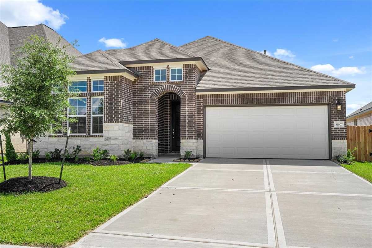$399,984 - 3Br/2Ba -  for Sale in The Meadows At Imperial Oaks, Spring