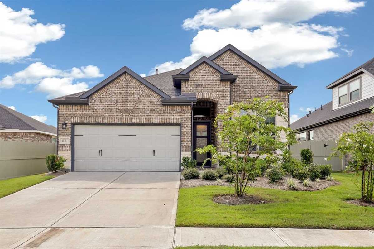 $370,000 - 3Br/2Ba -  for Sale in Harpers Preserve, Conroe