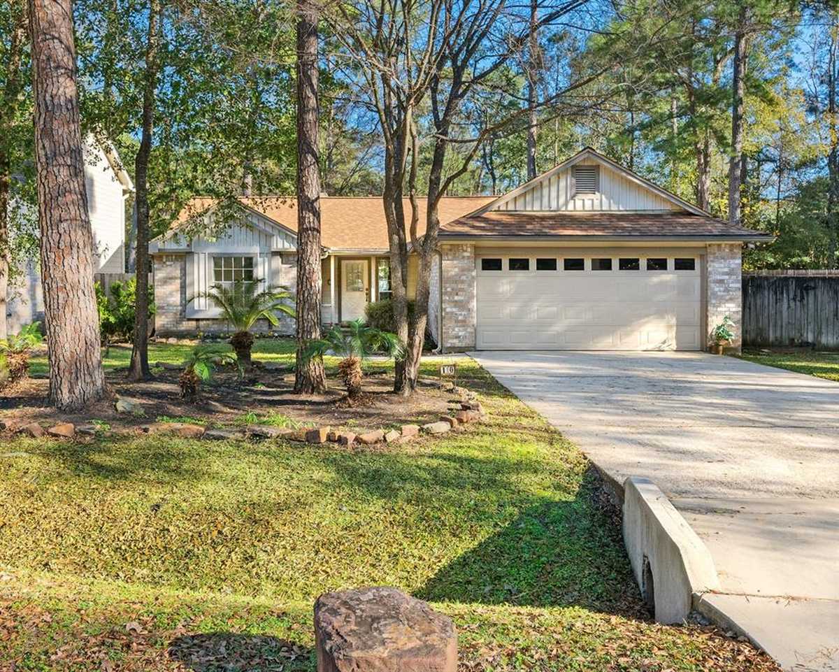 $361,900 - 3Br/2Ba -  for Sale in Woodlands Village Panther Creek, The Woodlands