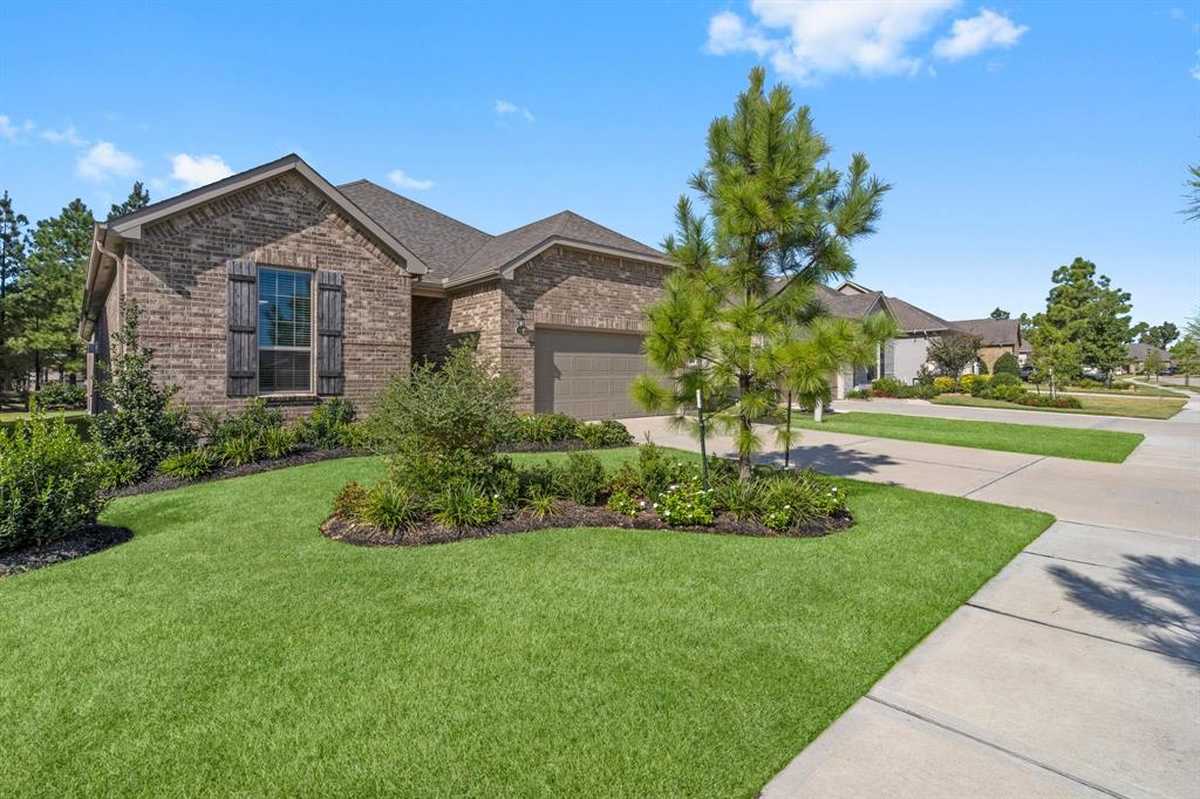 $539,900 - 3Br/2Ba -  for Sale in Del Webb The Woodlands 01, The Woodlands