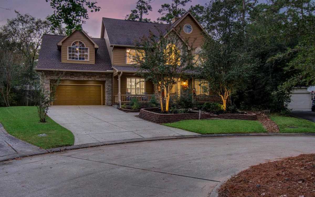 $725,000 - 4Br/4Ba -  for Sale in Wdlnds Village Cochrans Cr 37, The Woodlands