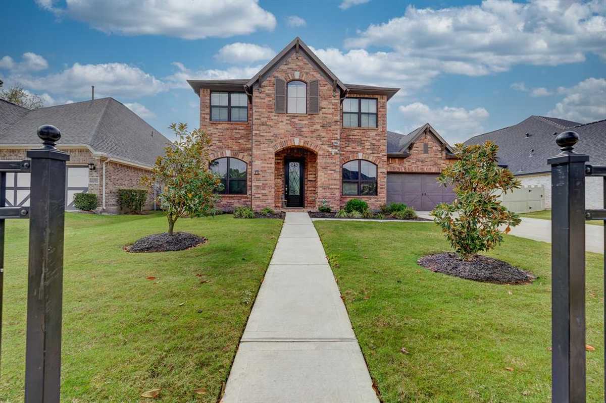 $590,000 - 4Br/4Ba -  for Sale in Harpers Preserve, Conroe