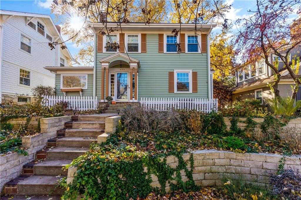 $425,000 - 3Br/2Ba -  for Sale in Wornall Manor, Kansas City