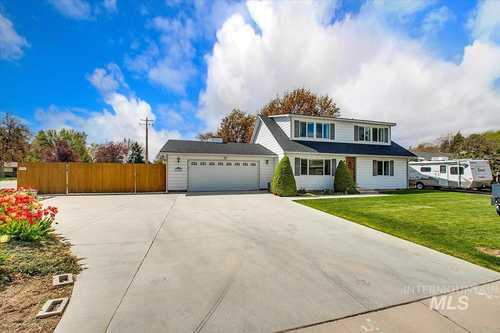 $550,000 - 4Br/2Ba -  for Sale in Boise