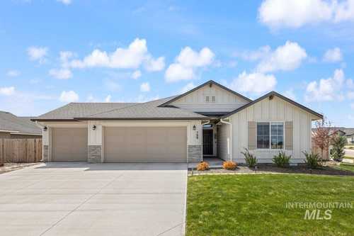 $529,900 - 4Br/2Ba -  for Sale in Kuna
