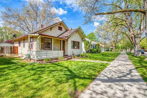 $725,000 - 3Br/2Ba -  for Sale in Boise