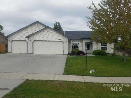 $425,000 - 4Br/2Ba -  for Sale in Nampa