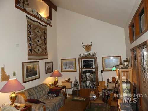 $379,000 - 2Br/1Ba -  for Sale in Mccall