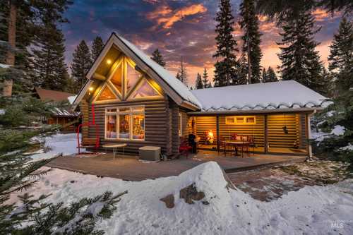$1,275,000 - 3Br/2Ba -  for Sale in Mccall