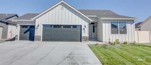 $389,990 - 4Br/2Ba -  for Sale in Nampa