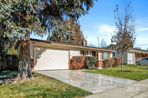 $394,900 - 3Br/2Ba -  for Sale in Boise