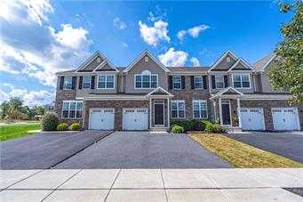 View Upper Macungie Twp, PA 18104 residential property