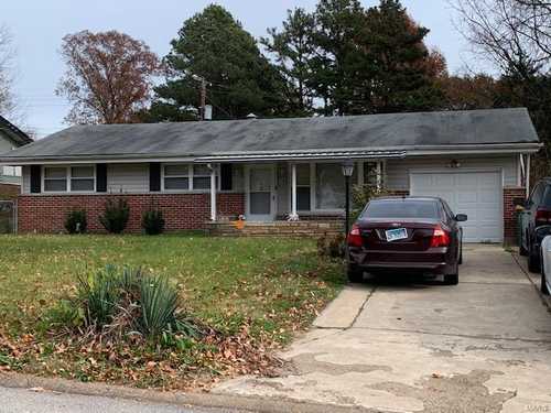 $349,900 - 3Br/1Ba -  for Sale in Hathaway Meadows, St Louis