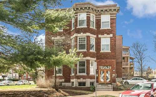 $159,900 - 2Br/2Ba -  for Sale in Washington Heights Add, St Louis