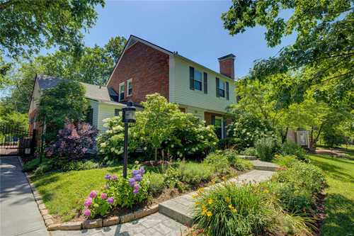 $650,000 - 4Br/4Ba -  for Sale in Willow Hill, St Louis