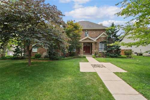 $950,000 - 4Br/4Ba -  for Sale in Oak Estates, St Louis