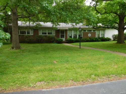 $325,000 - 3Br/2Ba -  for Sale in Tanglewood 4, St Louis