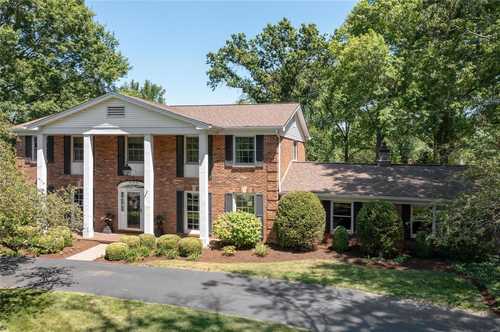 $729,000 - 4Br/5Ba -  for Sale in Pebble Acres, Town And Country