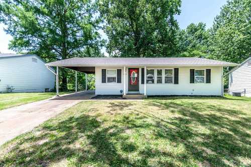 $124,900 - 3Br/1Ba -  for Sale in Northland Hills 6, St Louis