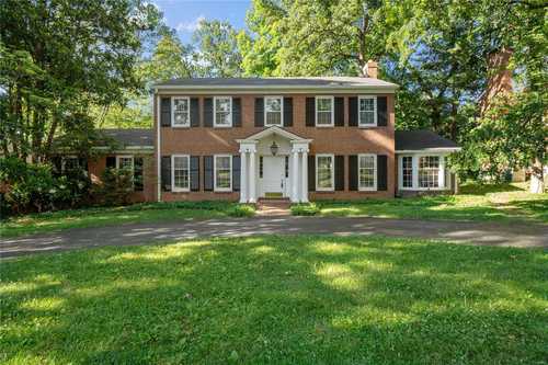 $649,000 - 4Br/3Ba -  for Sale in Forest Green, Ladue