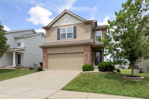 $369,900 - 3Br/4Ba -  for Sale in Colonial Green, St Charles