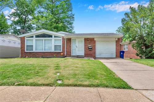 $184,999 - 3Br/2Ba -  for Sale in University Forest, St Louis