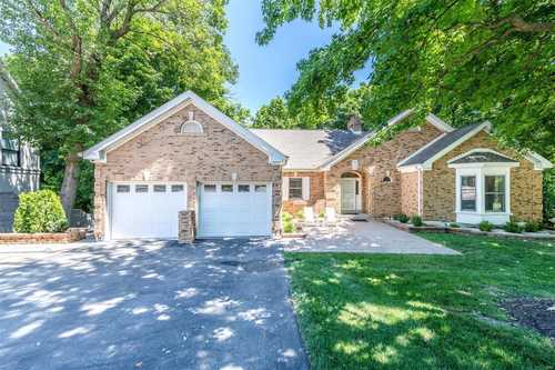 $599,000 - 4Br/3Ba -  for Sale in Amiot, St Louis
