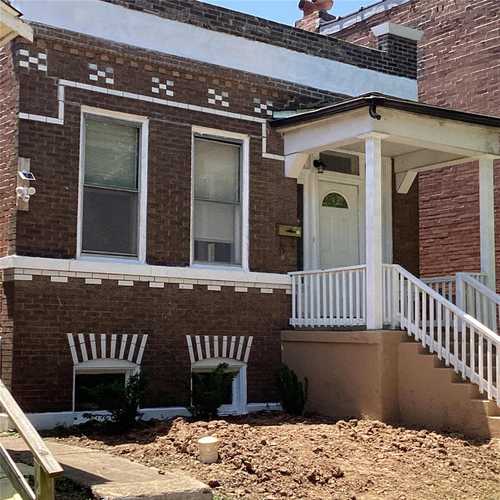 $155,000 - 2Br/1Ba -  for Sale in Benton Add, St Louis