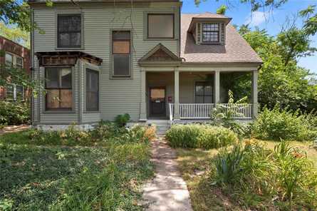 $480,000 - 3Br/0Ba -  for Sale in Glades Add, St Louis
