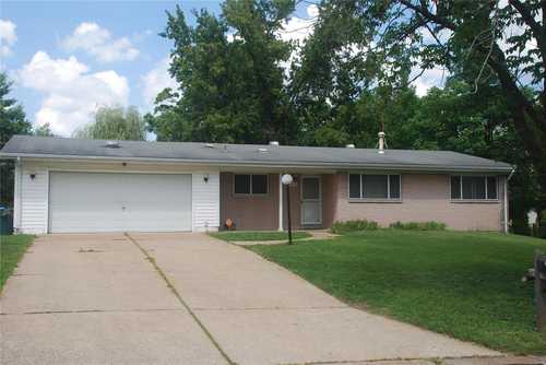 $298,600 - 3Br/3Ba -  for Sale in Indian Meadows 1, St Louis