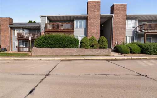 $139,900 - 2Br/1Ba -  for Sale in Forest Hills, St Charles