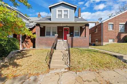 $299,900 - 4Br/2Ba -  for Sale in Russells Add 02, St Louis
