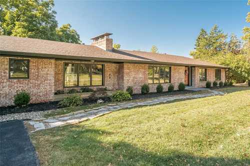 $875,000 - 3Br/4Ba -  for Sale in Outer Ladue, St Louis