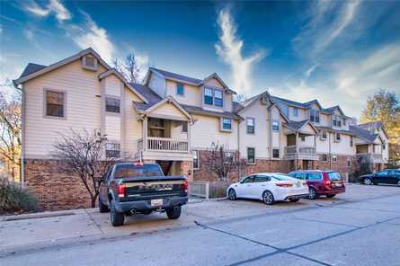 $140,000 - 2Br/2Ba -  for Sale in Parkside Condo Tr B, Maryland Heights