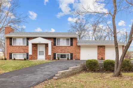 $275,000 - 3Br/2Ba -  for Sale in Brookside 7, Maryland Heights