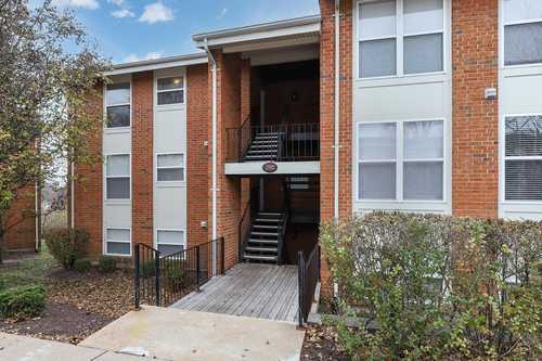 $135,000 - 2Br/2Ba -  for Sale in Greenbriar Condo, Kirkwood