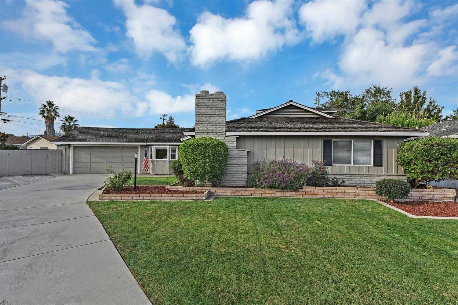 $2,098,800 - 4Br/3Ba -  for Sale in San Jose