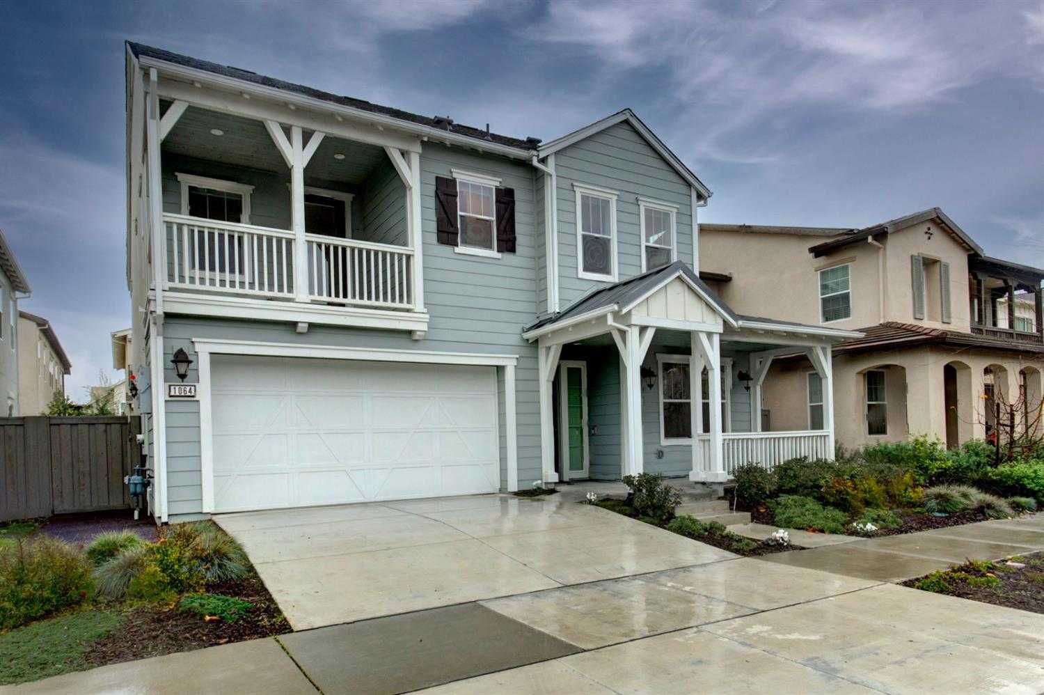 $1,195,000 - 4Br/3Ba -  for Sale in Cannery, Davis