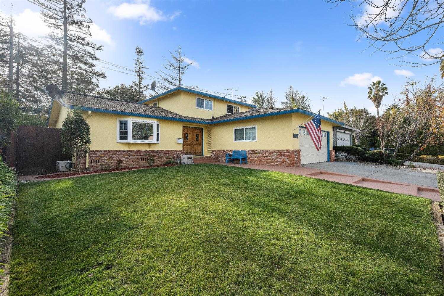 $2,100,000 - 4Br/2Ba -  for Sale in Sunnyvale