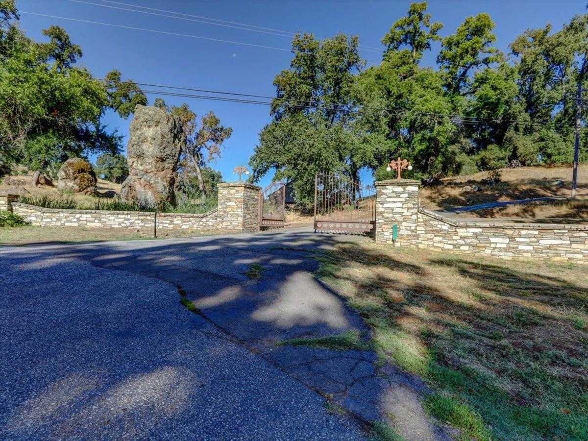 $3,917,000 - 4Br/4Ba -  for Sale in Grass Valley