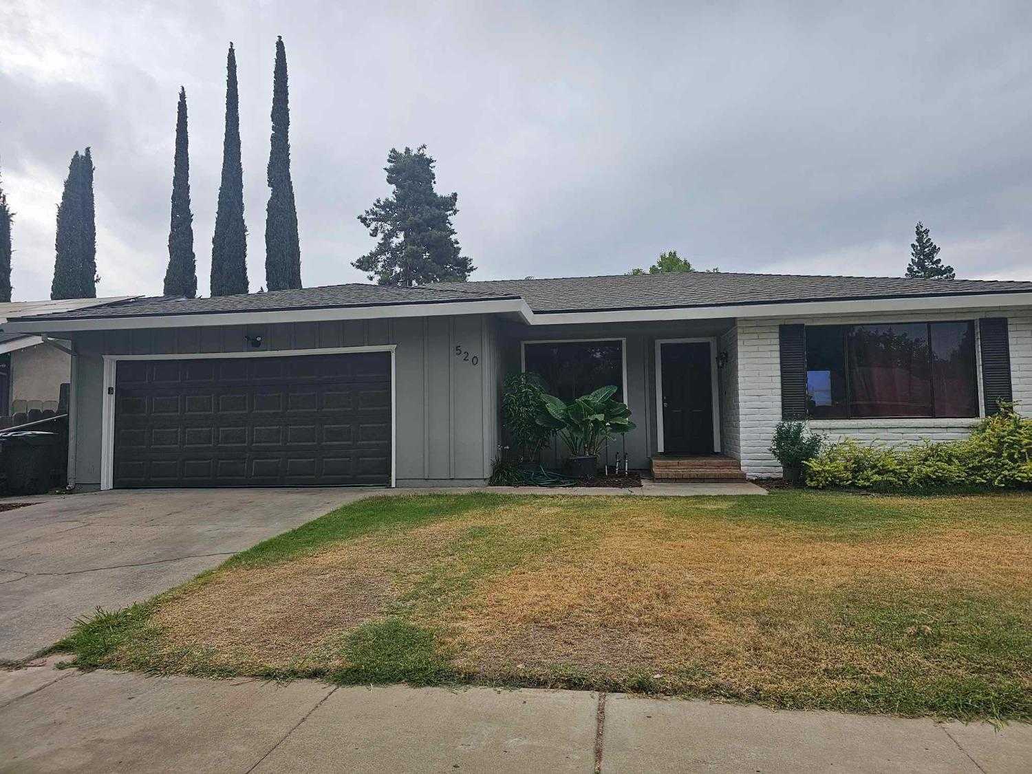 $375,000 - 4Br/2Ba -  for Sale in Merced