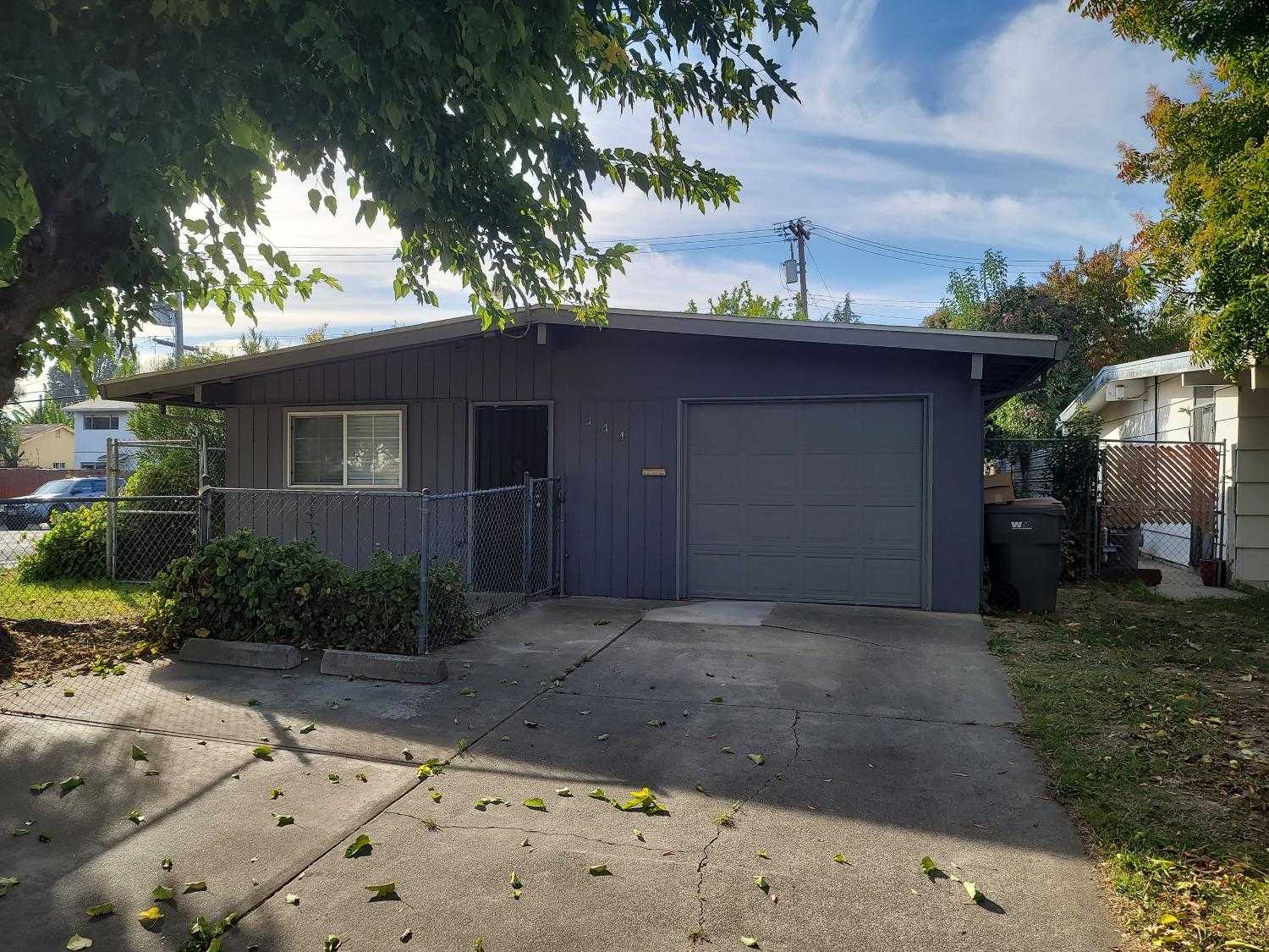 $379,000 - 3Br/1Ba -  for Sale in West Sacramento