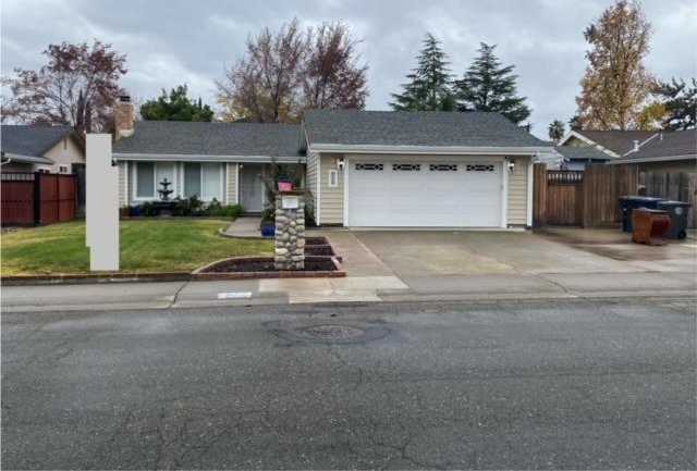 $474,900 - 4Br/2Ba -  for Sale in Twin Creeks, Citrus Heights
